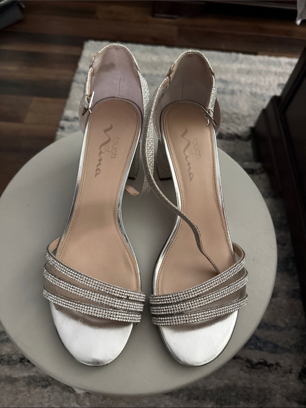 Formal shoes